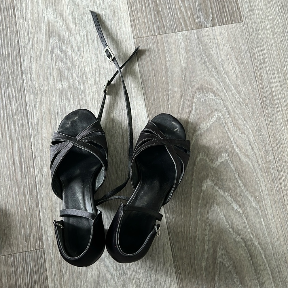 Latin dance shoe